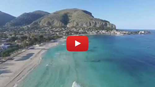 Altro che Caraibi! L’incantevole spiaggia di Mondello vista dall’alto |IL VIDEO