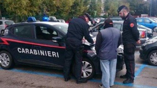 Stretta contro i parcheggiatori abusivi a Palermo, dieci multati