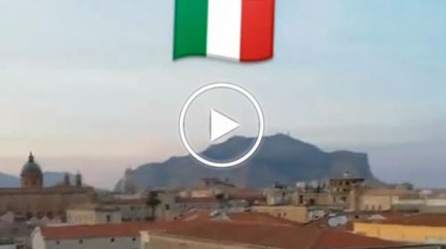 Palermo risponde al Coronavirus, tutta la città canta l’inno di Mameli: le emozionanti immagini 📹 VIDEO