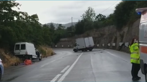 Impatto frontale sulla Palermo Agrigento, un automobilista morto e tre feriti (FOTO e VIDEO)