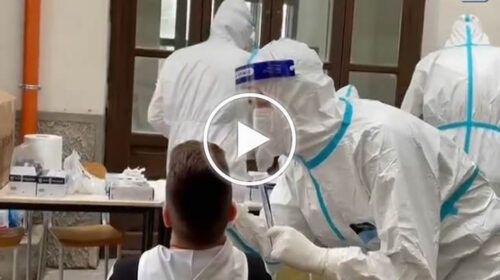 Coronavirus, “Così più sicurezza!”, ecco i primi tamponi nelle scuole a Palermo | VIDEO