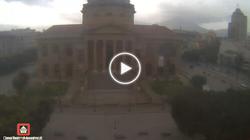 Palermo, primo giorno in zona rossa: le immagini IN DIRETTA da Piazza Verdi – VIDEO