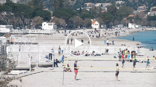 Palermo 1 Aprile 2021. Le immagini IN DIRETTA dalla webcam sulla spiaggia di Mondello – VIDEO