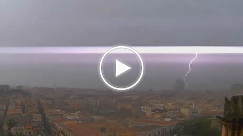 Tempo in netto peggioramento su Palermo, le immagini IN DIRETTA dalla città | VIDEO LIVE