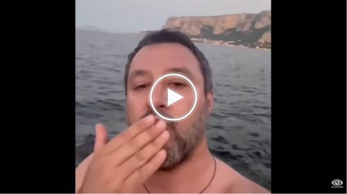 Tuffi a Mondello per Matteo Salvini: “Non sono qui per vacanza ma per il mio processo” | VIDEO 📹