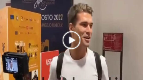 Jacopo Segre arriva a Palermo: “Non vedo l’ora di lottare per questa maglia gloriosa” – VIDEO
