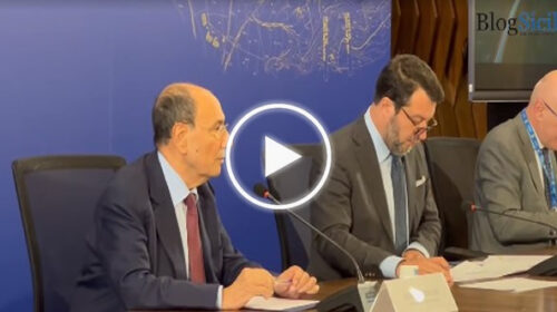 Salvini difende la Sicilia sul caro voli: “Inammissibile, avvio dei lavori del Ponte nel 2024” – IL VIDEO