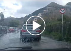Mattinata con forti piogge e grandine su Palermo, allagamenti e disagi in Viale Venere – IL VIDEO