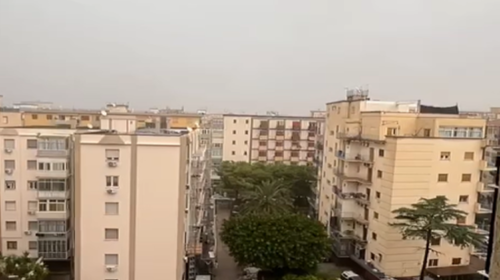 Buongiorno bagnato a Palermo: tuoni e piogge abbondanti in città – IL VIDEO